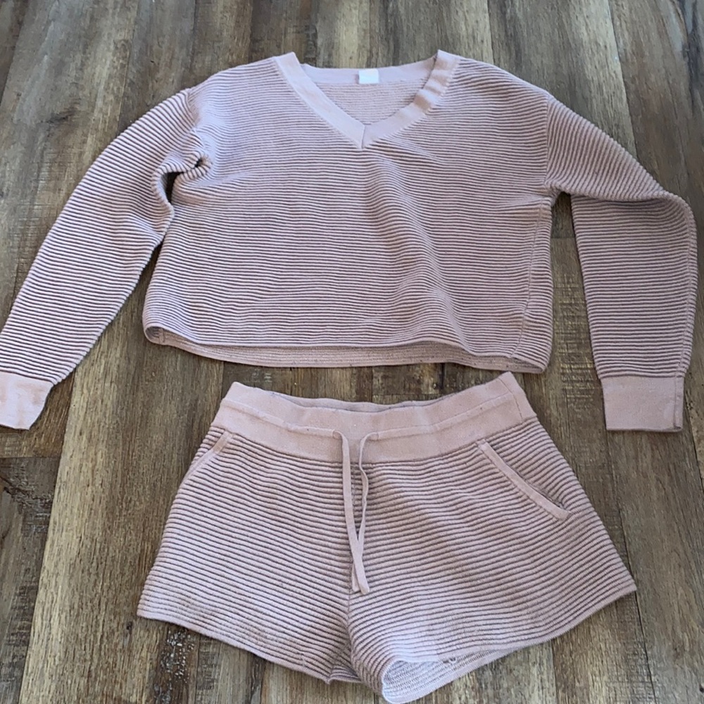 Lolë - Size M - Pink